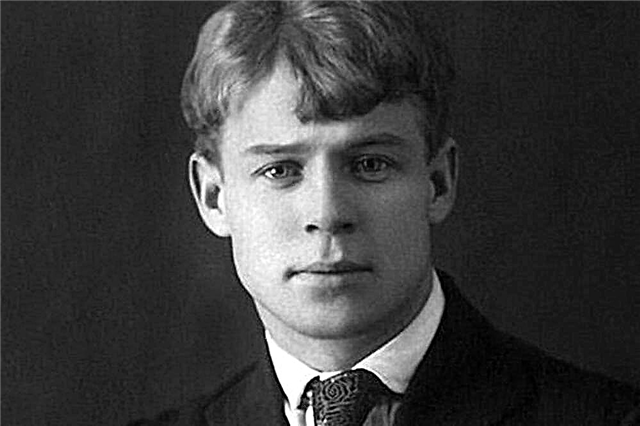 Composition: Sergey Yesenin - a key poet of the Silver Age
