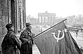 Zusammensetzung: Erinnerung an den Großen Vaterländischen Krieg