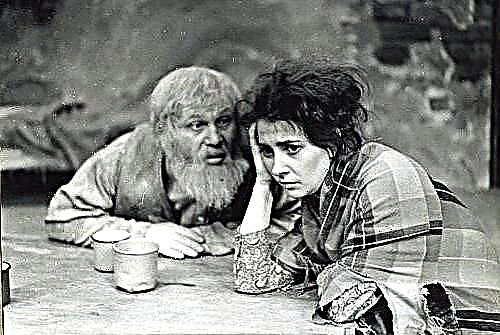 صورة وخصائص لوقا في مسرحية غوركي "في القاع"